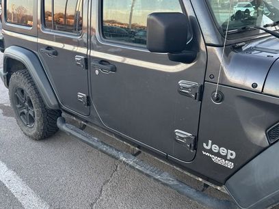 Used 2018 Jeep Wrangler Unlimited Sport S