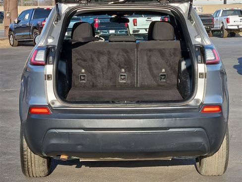 Used 2020 Jeep Cherokee Latitude image 15