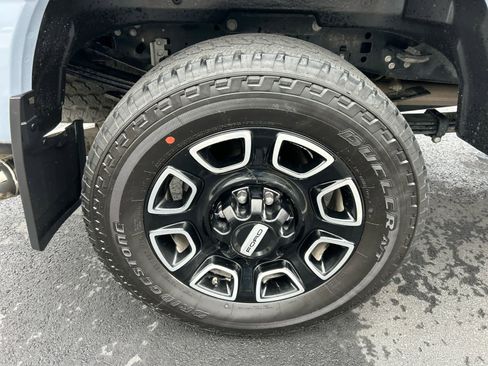 Certified 2025 Ford F350 Platinum image 15