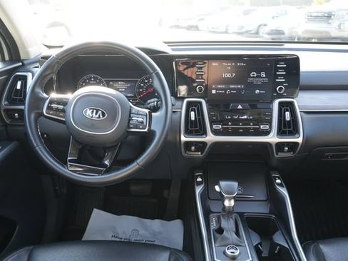 Used 2021 Kia Sorento EX FWD image 20