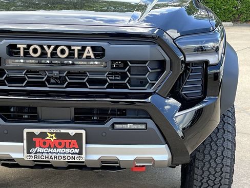 New 2026 Toyota Tacoma 4x4 Double Cab Hybrid image 8