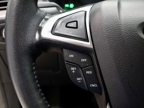 Certified 2024 Ford Edge Titanium AWD/4WD image 28