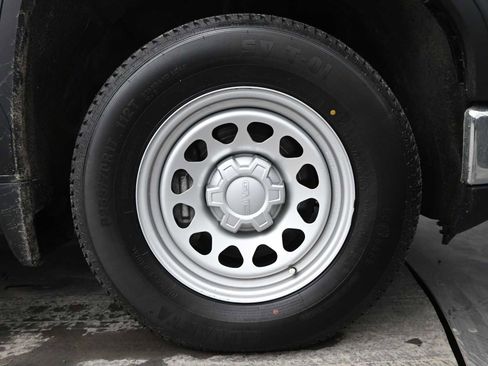 Used 2023 GMC Sierra 1500 Pro w/ Pro Value Package image 10