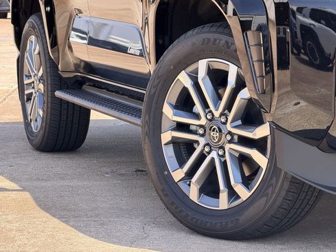 New 2026 Toyota 4Runner Limited AWD/4WD image 11