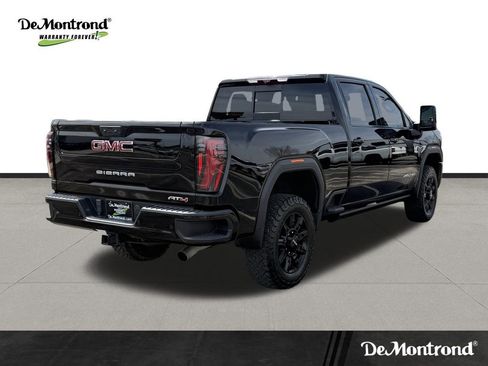 Used 2024 GMC Sierra 2500 AT4 w/ AT4 Premium Plus Package image 5