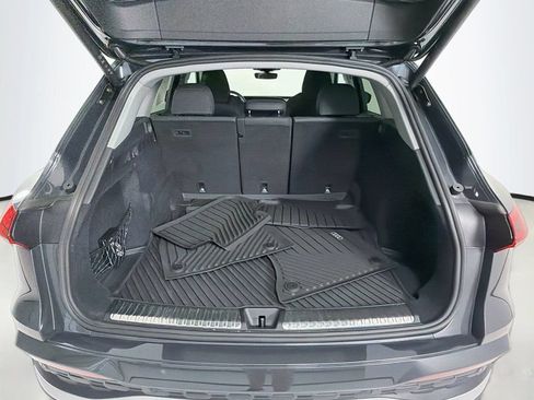 Used 2025 Audi Q5 Premium Plus AWD/4WD image 25
