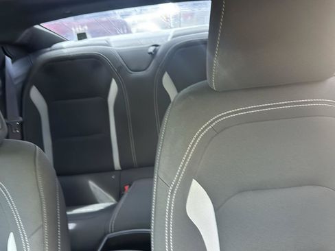 Used 2017 Chevrolet Camaro LT RWD image 16
