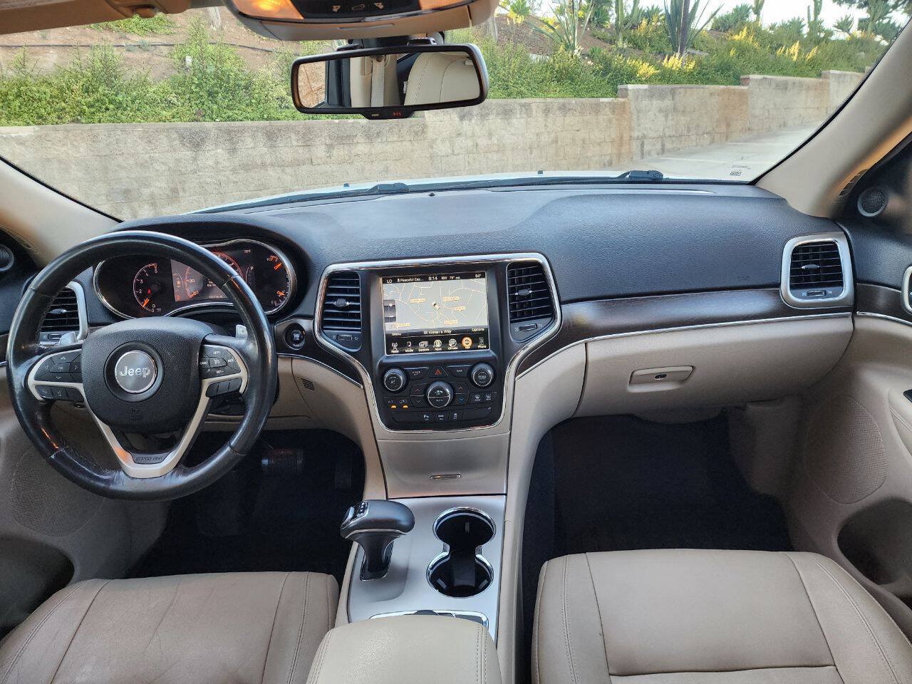 Used 2015 Jeep Grand Cherokee Limited AWD/4WD image 11