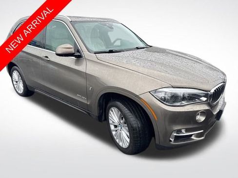 Used 2017 BMW X5 xDrive40e image 1