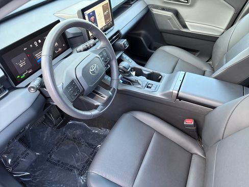 Used 2026 Toyota RAV4 XLE Premium AWD/4WD image 10