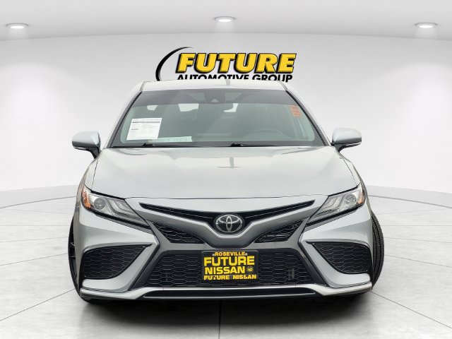 Used 2021 Toyota Camry XSE w/ Carpet Mat Package (TMS) FWD image 2