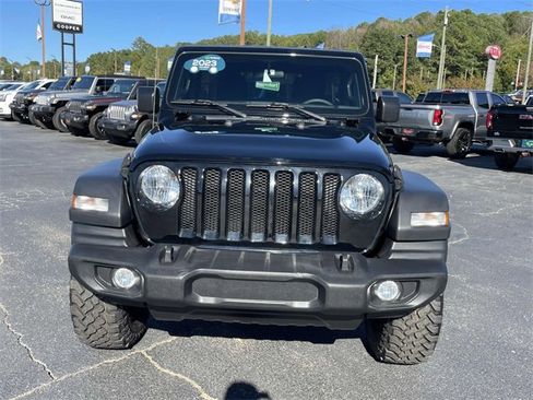 Used 2023 Jeep Wrangler Sport S image 7
