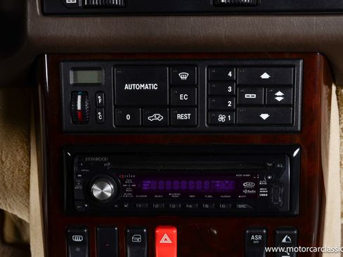 Used 1996 Mercedes-Benz SL 320 image 40