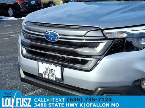 Certified 2025 Subaru Forester Premium image 33