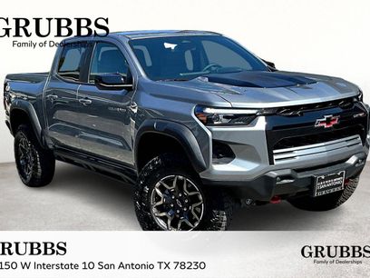 Used 2024 Chevrolet Colorado ZR2 w/ ZR2 Convenience Package III
