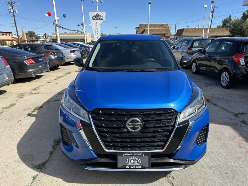Used 2021 Nissan Kicks S FWD image 2