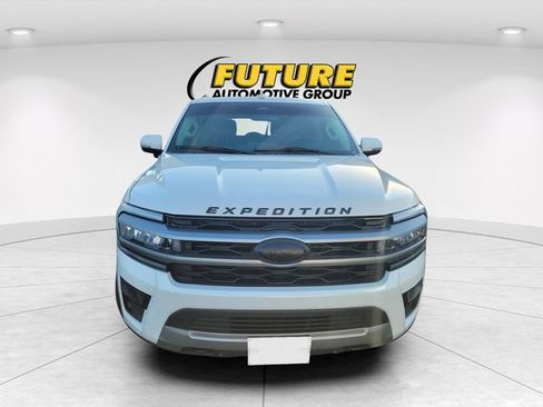 Certified 2023 Ford Expedition XLT AWD/4WD image 2