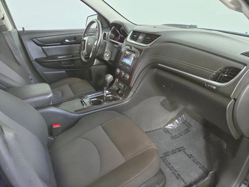 Used 2017 Chevrolet Traverse LT AWD/4WD image 30