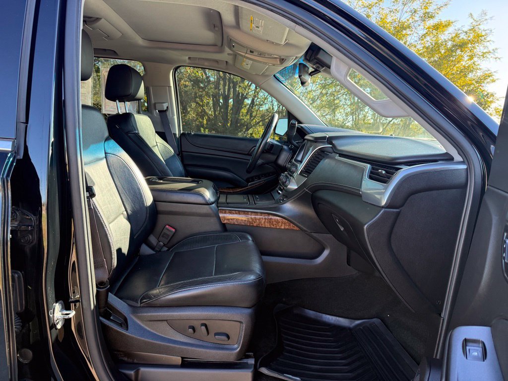 Used 2016 Chevrolet Suburban LTZ AWD/4WD image 26
