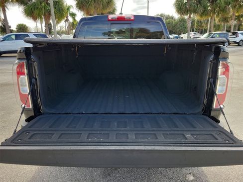 Used 2022 GMC Canyon Elevation w/ Trailering Package image 8