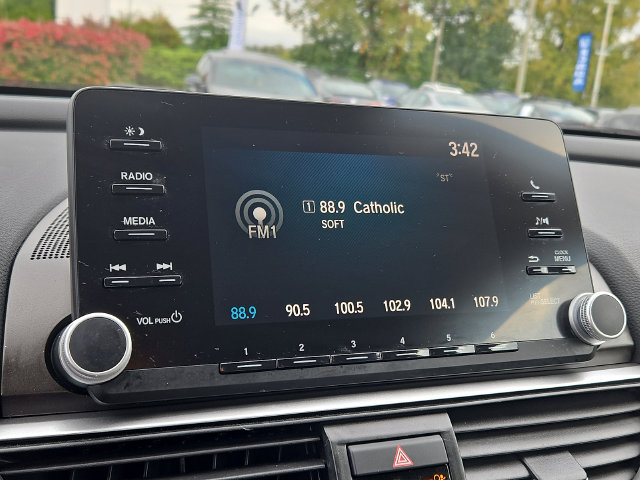 Used 2018 Honda Accord LX image 14