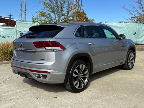 Used 2023 Volkswagen Atlas Cross Sport SEL Premium R-Line image 7