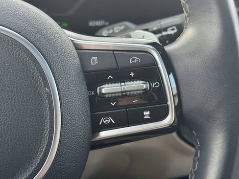 Used 2025 Kia Sorento SX Prestige AWD/4WD image 28