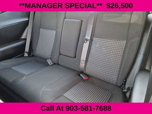 Used 2023 Dodge Challenger SXT image 23