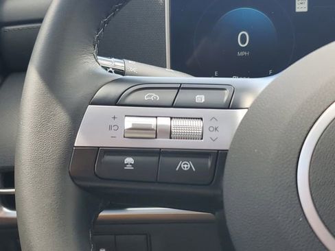 Used 2025 Hyundai Tucson SEL FWD image 14
