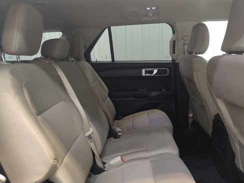 Used 2023 Ford Explorer 4WD image 19