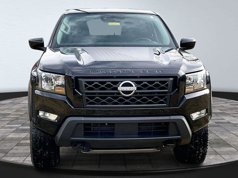 Certified 2024 Nissan Frontier SV w/ Hardbody Edition image 4