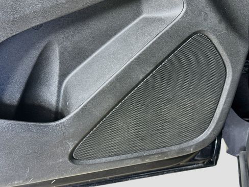 Used 2023 Chevrolet Equinox LS w/ LS Convenience Package FWD image 21