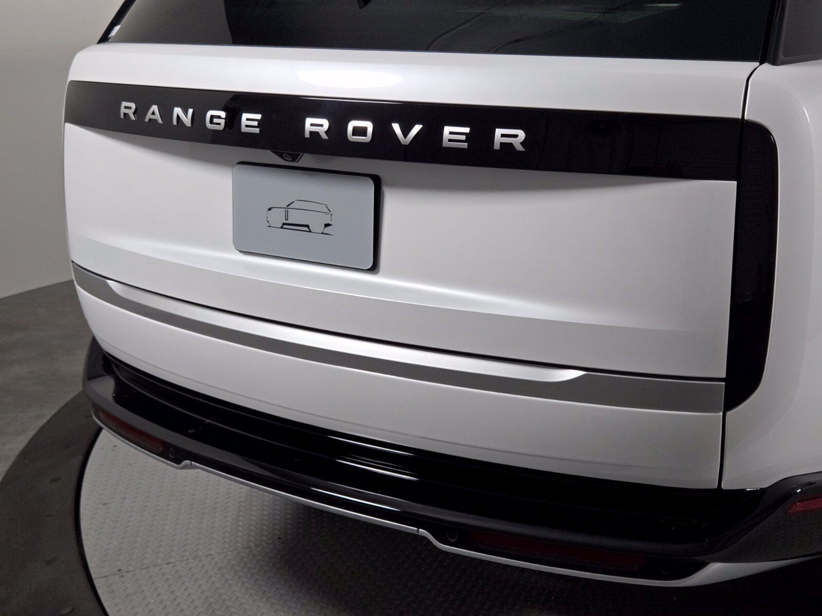 New 2026 Land Rover Range Rover Autobiography AWD/4WD image 7