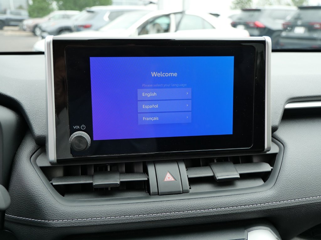 Certified 2025 Toyota RAV4 LE AWD/4WD image 17