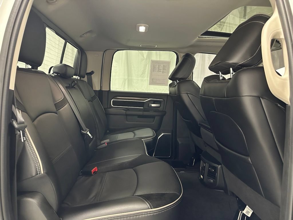 Used 2024 RAM 3500 Laramie AWD/4WD image 55