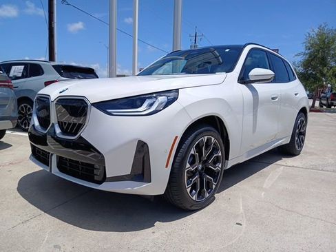 New 2026 BMW X3 xDrive30 image 3