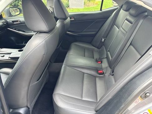 Used 2018 Lexus IS 300 AWD w/ Comfort Package image 26