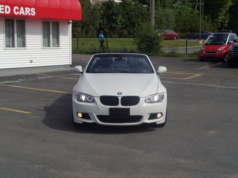 Used 2013 BMW 335i Convertible RWD image 13