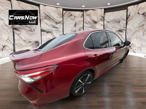 Used 2018 Toyota Camry XSE w/ Driver Assist Package image 3