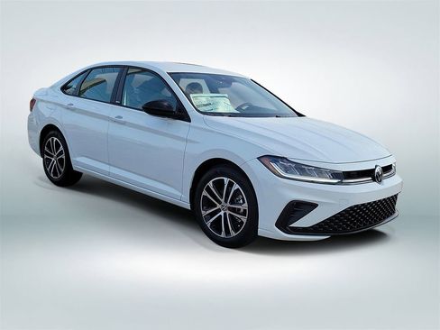 New 2026 Volkswagen Jetta Sport FWD image 2