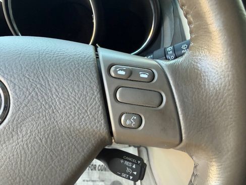 Used 2006 Lexus RX 330 FWD image 26