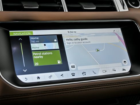 Used 2017 Land Rover Range Rover Sport SVR image 38