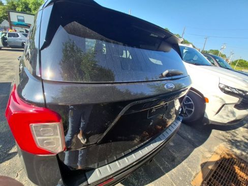Used 2021 Ford Explorer ST w/ Equipment Group 401A AWD/4WD image 6