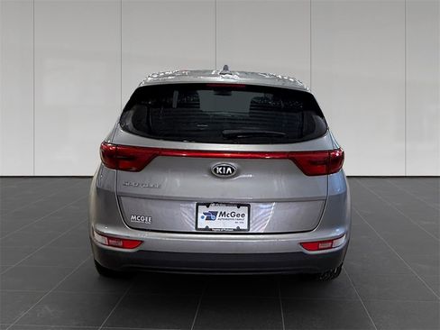 Used 2019 Kia Sportage LX image 4