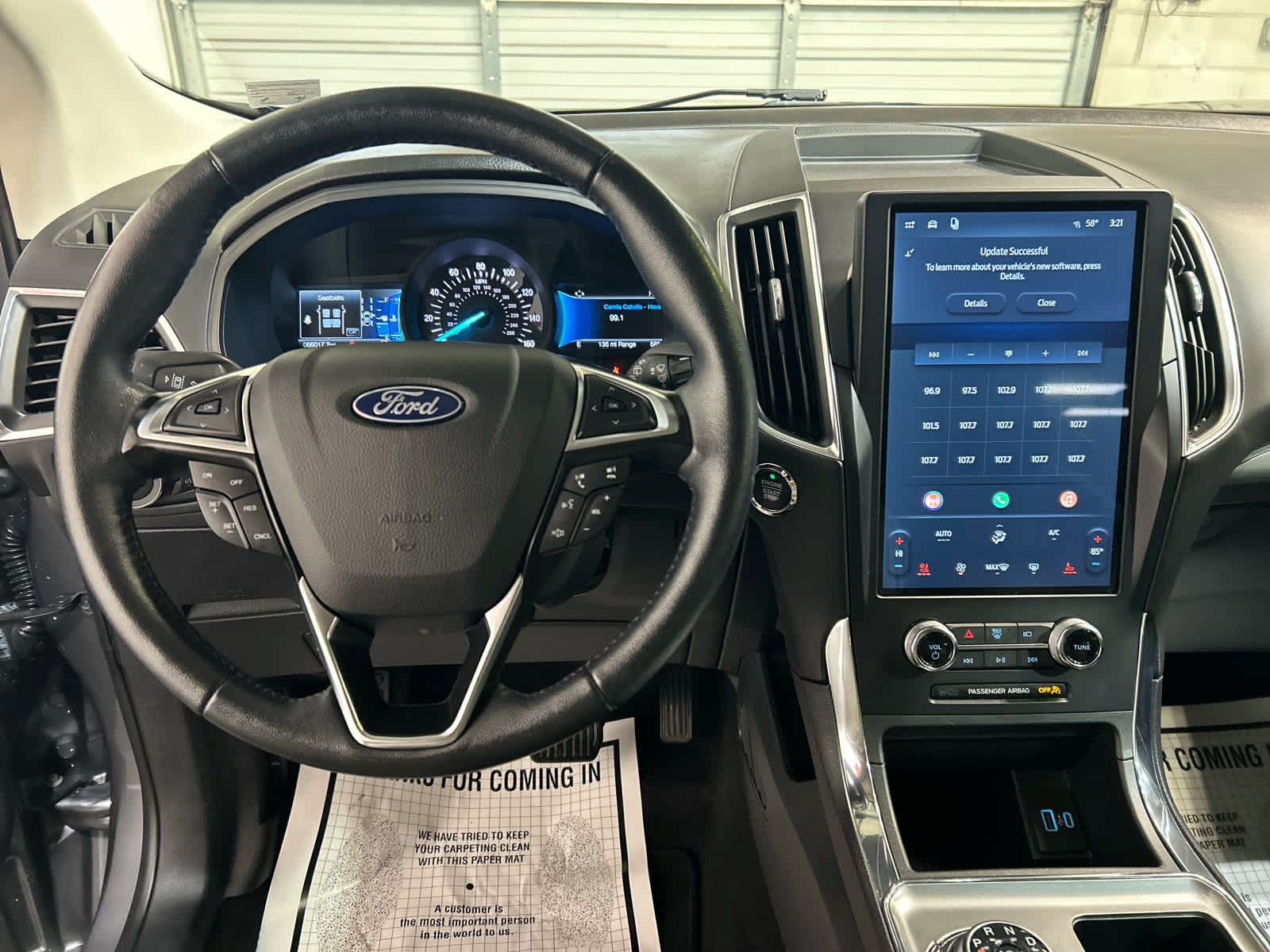 Used 2024 Ford Edge Titanium AWD/4WD image 8