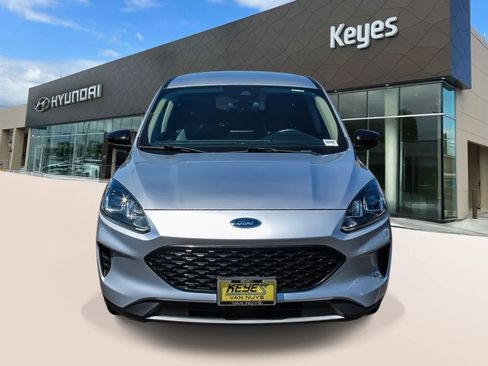 Used 2020 Ford Escape SE AWD/4WD image 2