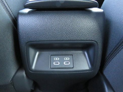 Certified 2023 Toyota Corolla SE image 20