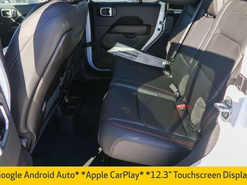 New 2026 Jeep Wrangler Unlimited Rubicon image 19