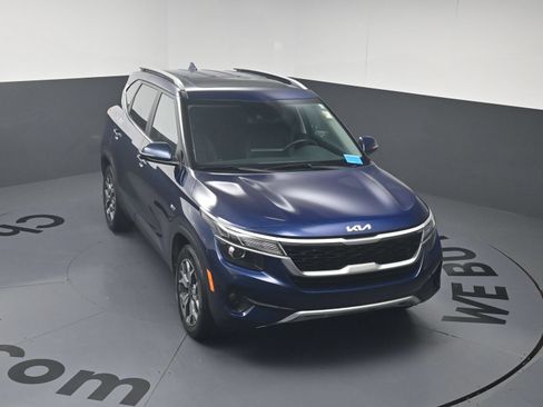 Used 2023 Kia Seltos EX AWD/4WD image 22