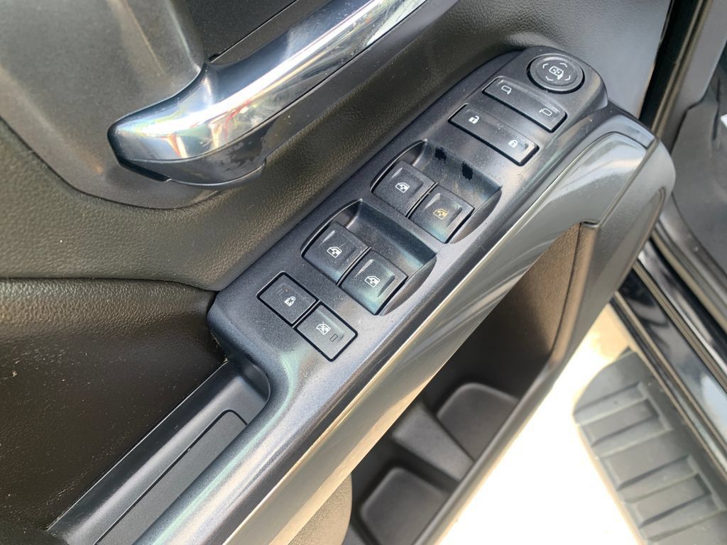 Used 2016 Chevrolet Silverado 1500 LT w/ All Star Edition AWD/4WD image 10